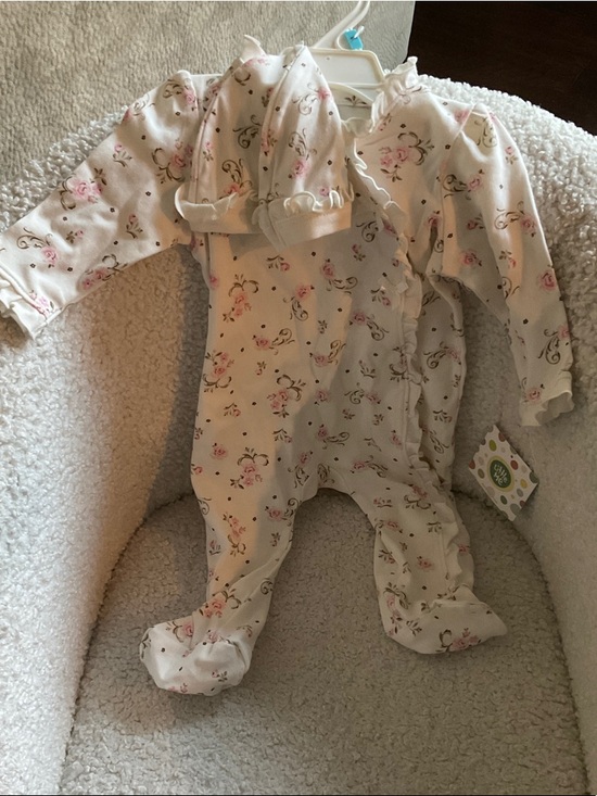 Little Me Other - Cream Floral Baby One-Piece Footed Pajamas with Hat NWT